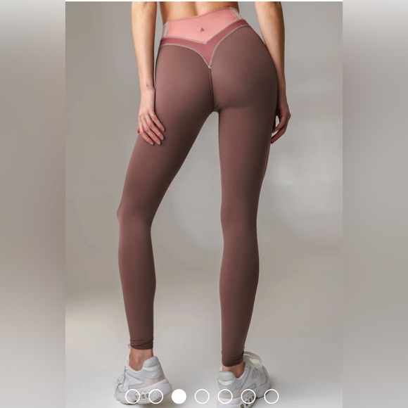 NWT Ascend II Hue Pant - Cherry Cola - Picture 2 of 5